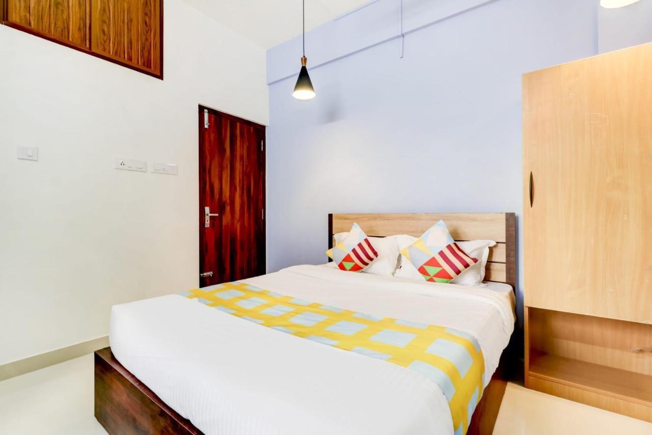 Oyo Home 78041 Luxurious Stay Sastha Homes Calecute Exterior foto
