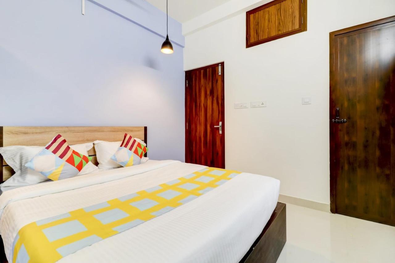 Oyo Home 78041 Luxurious Stay Sastha Homes Calecute Exterior foto